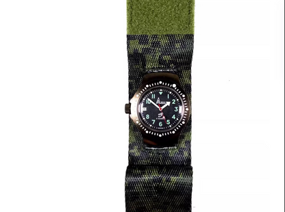 Vintage Russian army tactical watch 6E4-1, from the Ratnik VKBO set, in perfect condition.