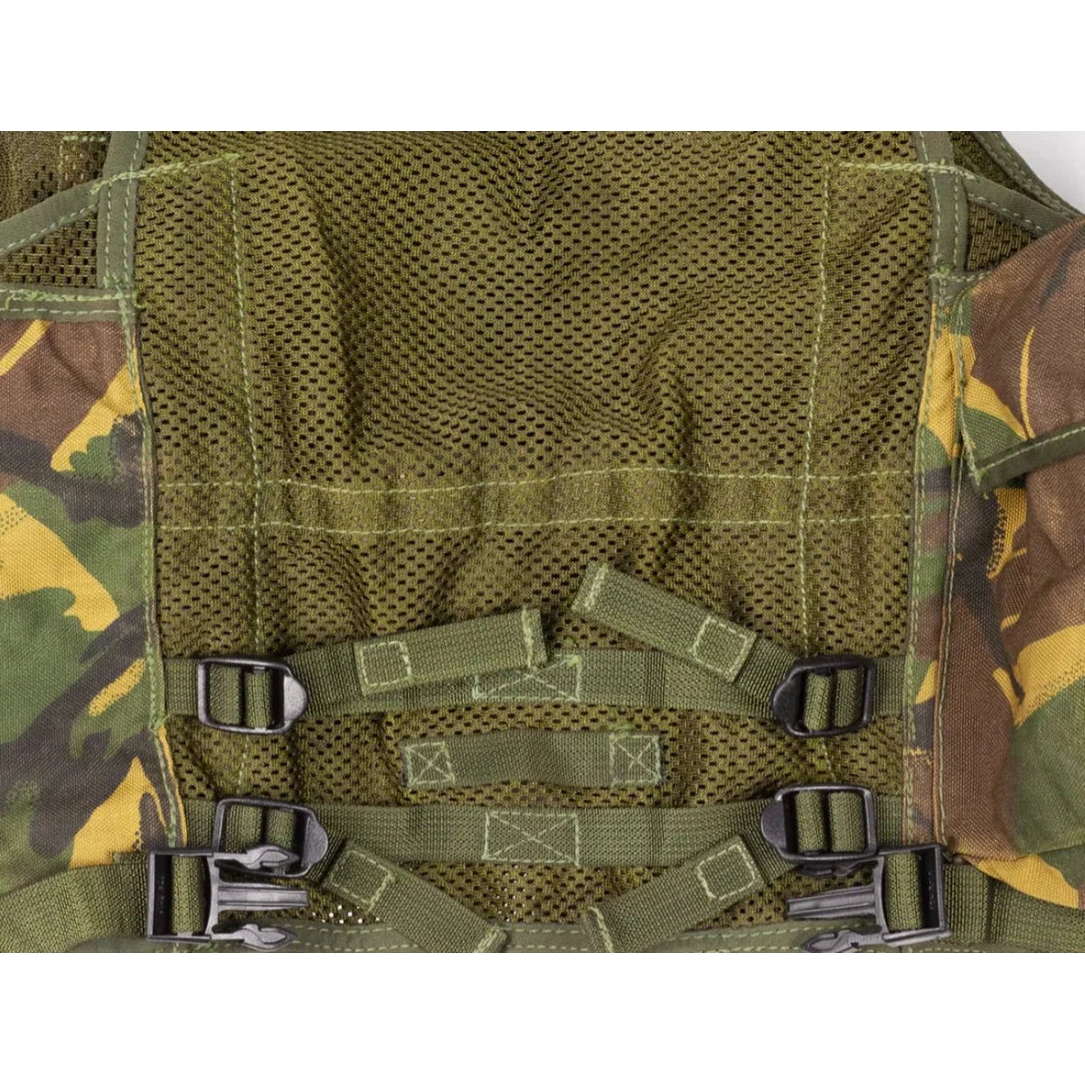 British army vest DPM, All Arms Assault Tactical Combat Vest Full Load,DPM analogue of Woodlan camo, MOLLE system. - Armorix