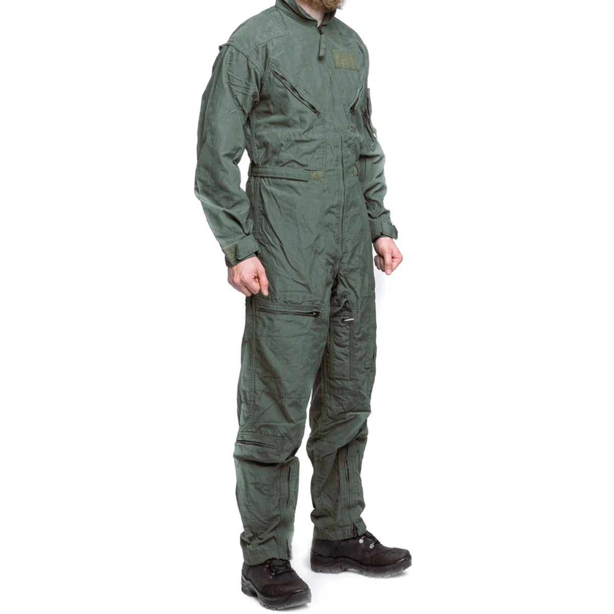 US CWU-27/P Flight Coverall, Sage Green, US Air Force pilot suit. In a very good condition. Used by pilots A10, F16, F15 and F14.