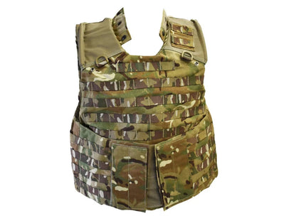 British army Osprey Mk4 Plate Carrier Set, body armor, multicam camo.