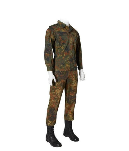 Bundeswehr suit, German summer uniform, in flecktarn camouflage, early 2000s.