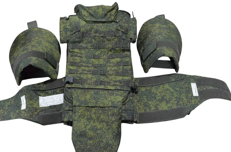 Russian Ratnik Body armor "6B45" Gen. 5 Repro, Assault Heavy Set so-called (Juggernaut), EMR Flora camo.