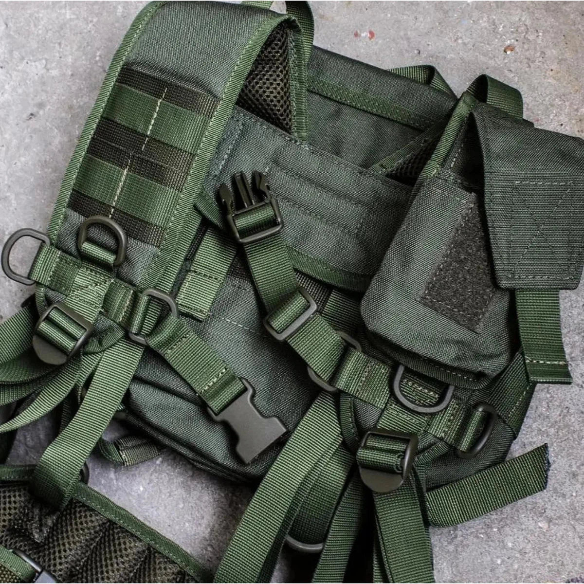 Soviet and Russian webbing system, Spetsnaz Tactical Vest "Smersh A" SPONS with molle pouches for AK mags, olive.